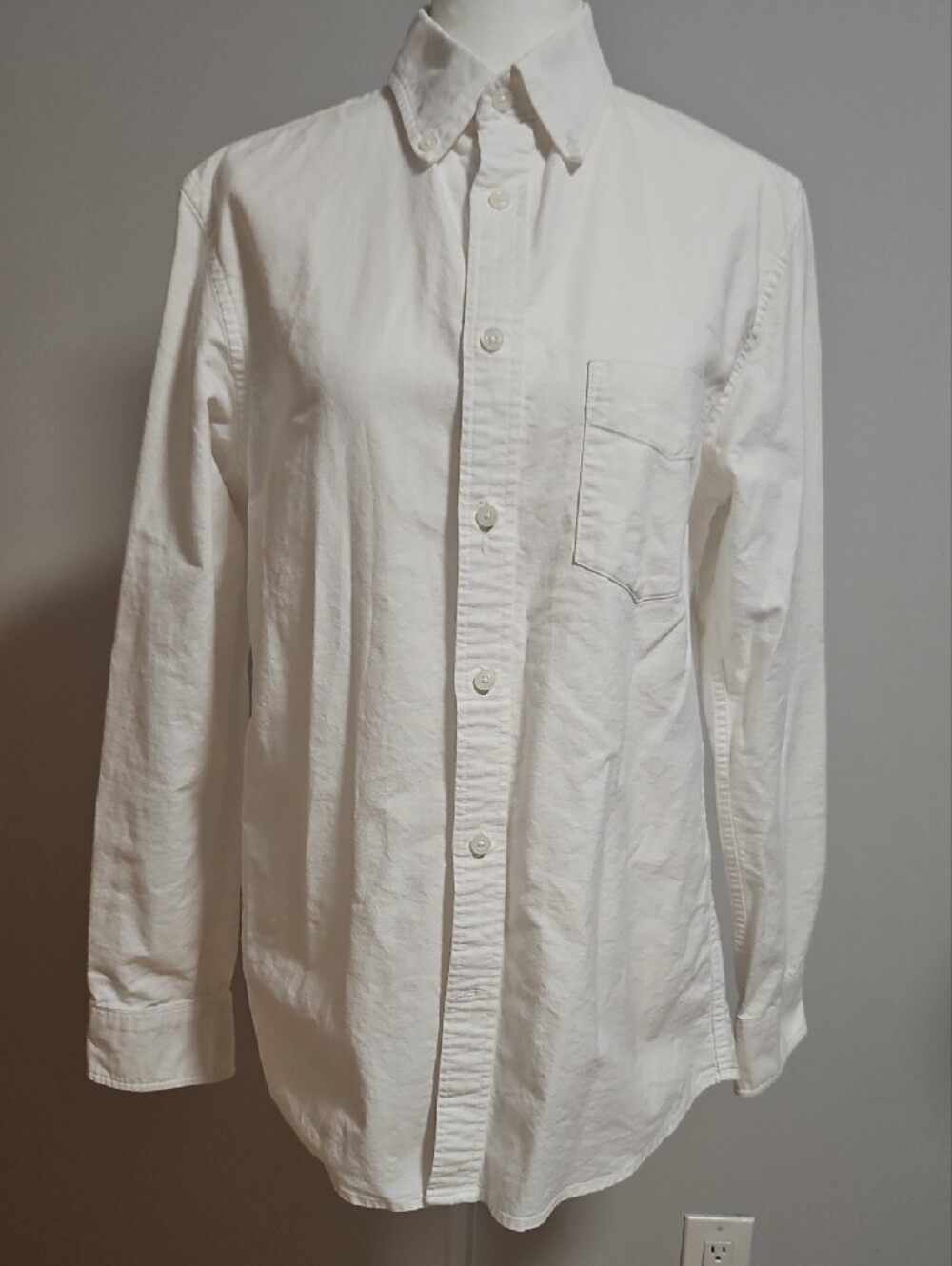 Merona White Shirt with Maroon Brand Tabs